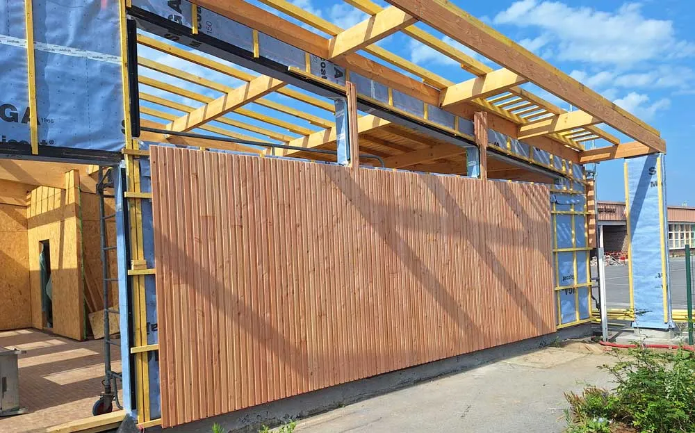 Pose de bardage bois à Auby